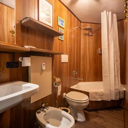 Bardoney 24 아파트